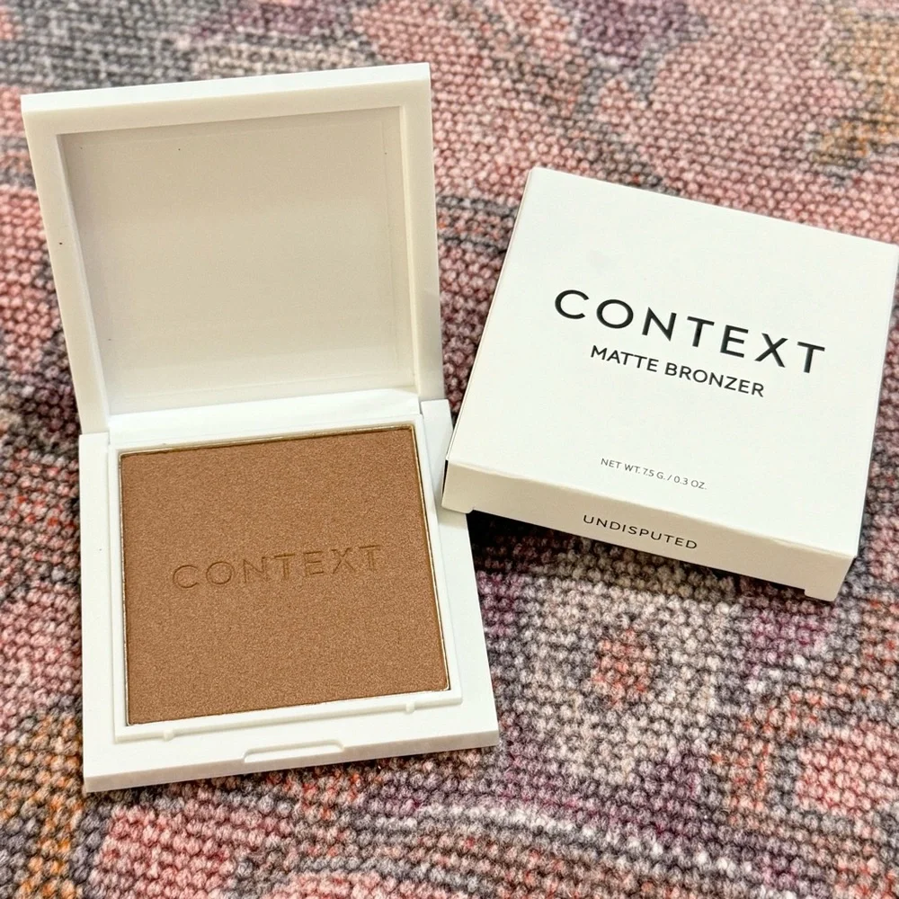 CONTEXT · UNDISPUTED MATTE BRONZER